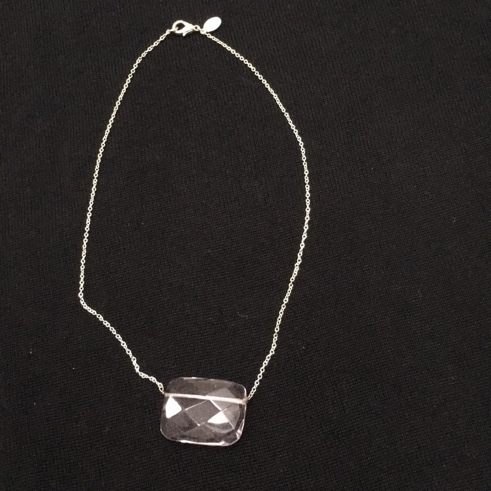 Express necklace